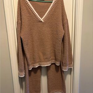 Elegant Tan and White Women's Pajama Set